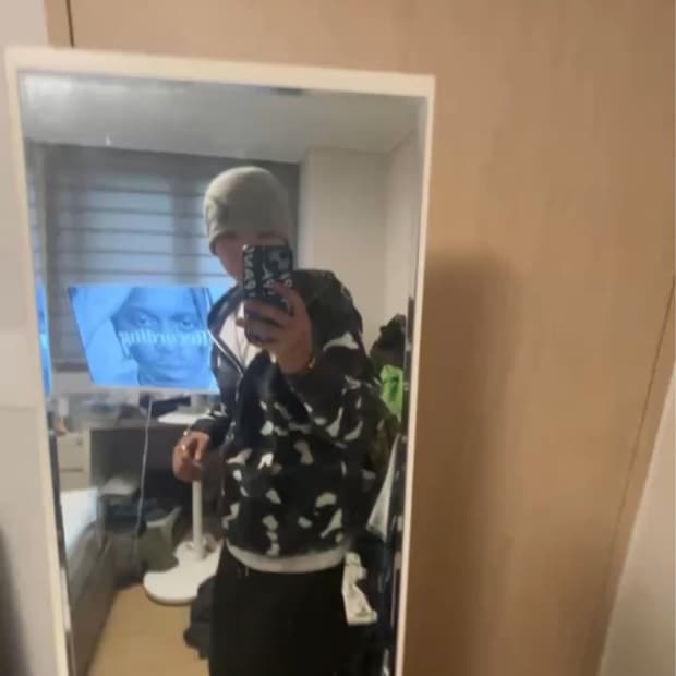 베이프 시티 카모 샤크 풀 집 후드 블랙 급처..