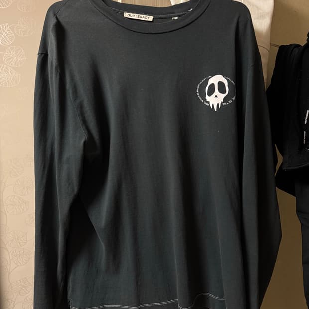 아워레가시 박스스톤페이퍼 시저프린트 롱슬리브 48