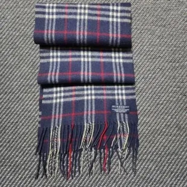 버버리 울 머플러