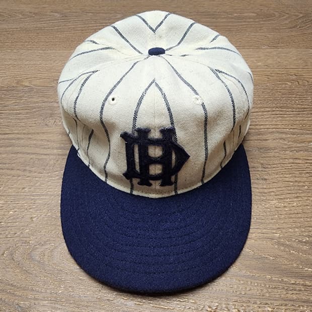 이벳필드 USA라인 핀스트라이프 울 볼캡