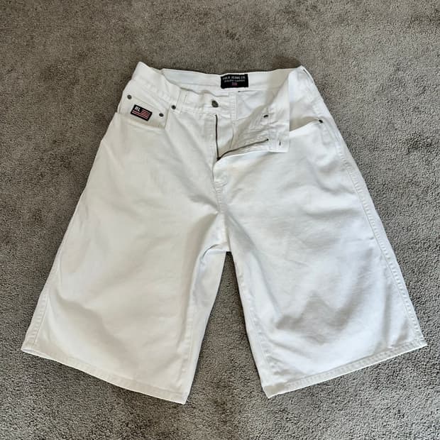 폴로 폴로진 화이트 코튼 와이드 하프팬츠(32)