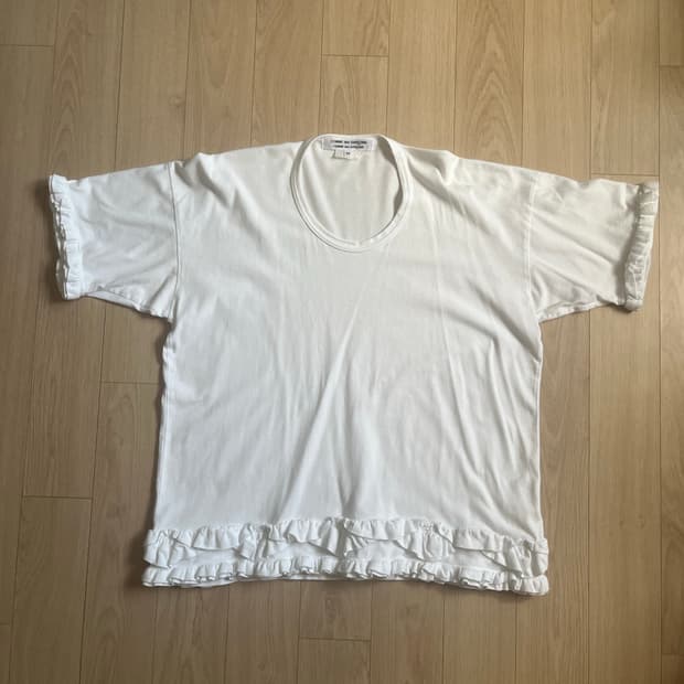 Comme des garcons 프릴 티셔츠