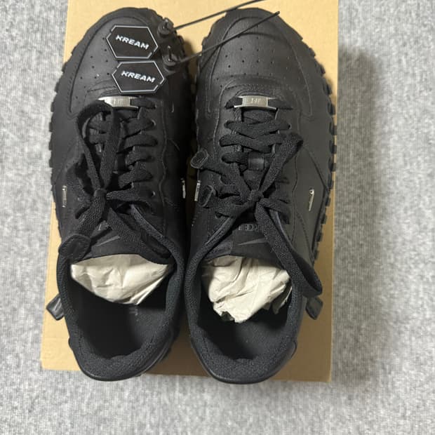 나이키 자크뮈스 270