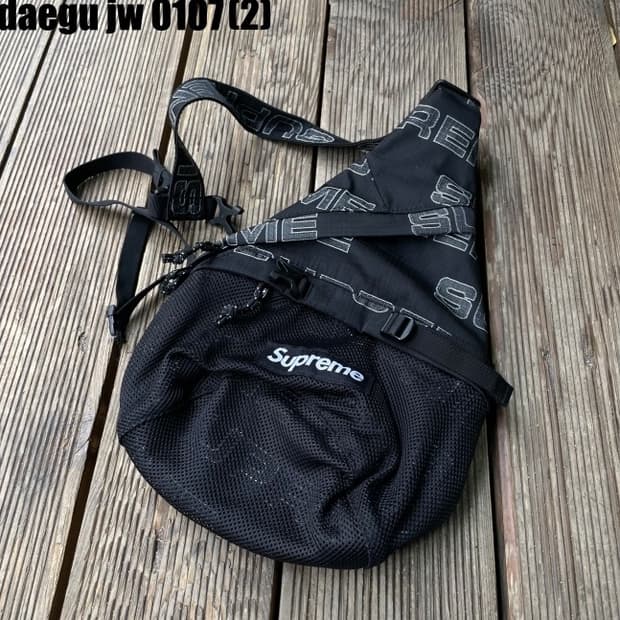 슈프림 크로스백