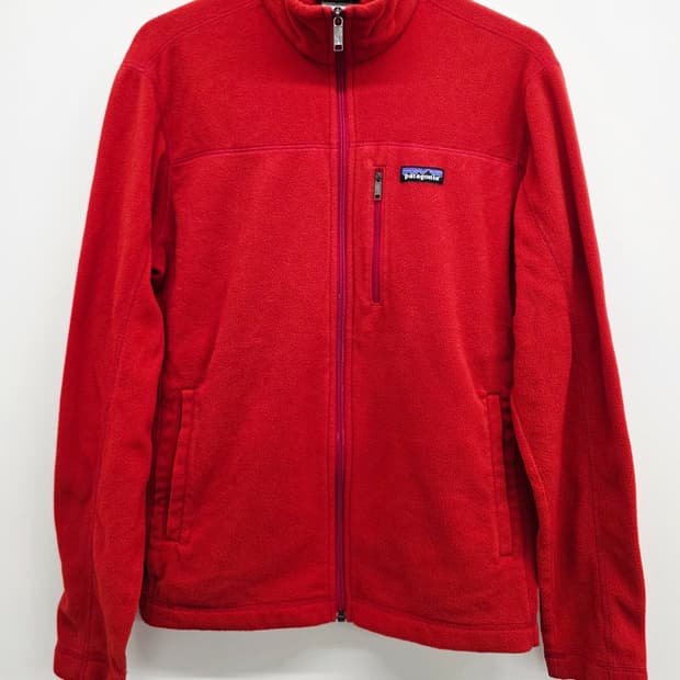 파타고니아 정품 신칠라 후리스 자켓.
싸이즈 M. 남자
