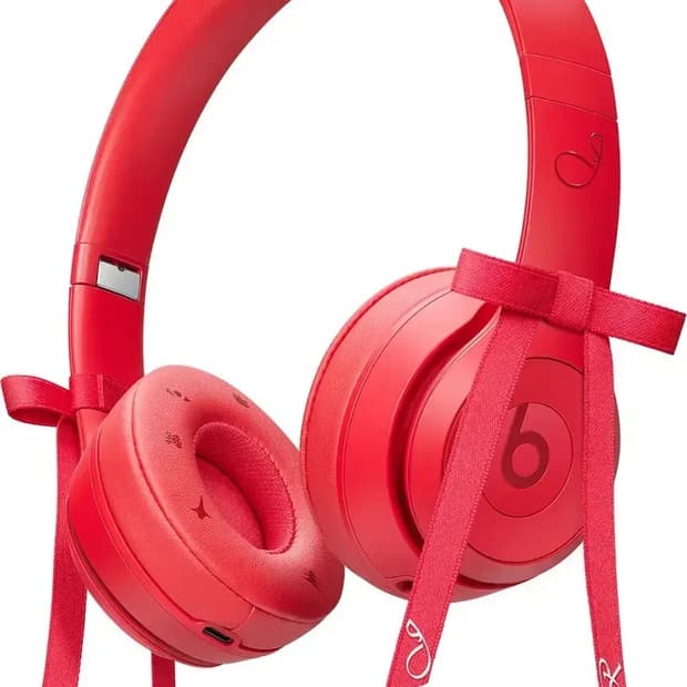 Beats Solo 4 제니 스페셜 에디션 헤드폰 판매