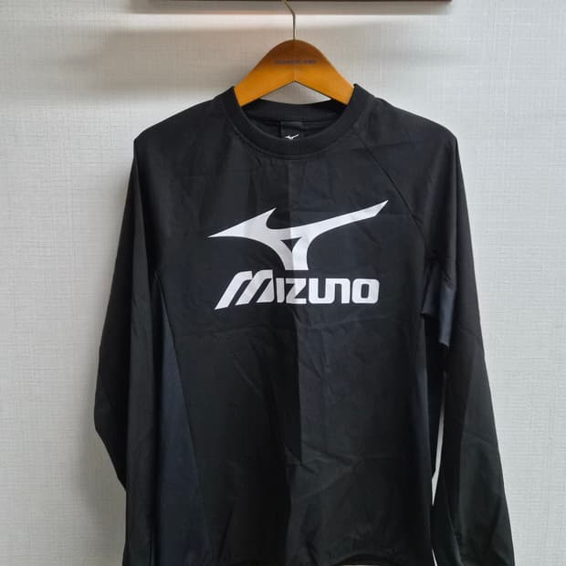 S) 미즈노 웜업 트레이닝탑 팝니다