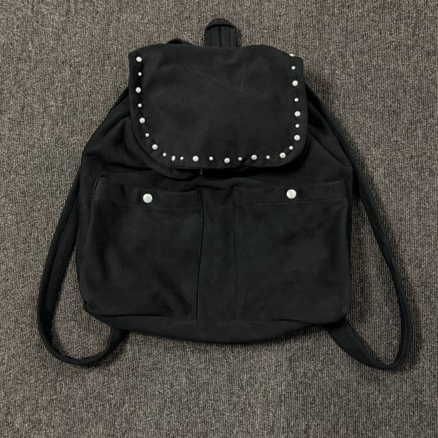 미리내로 웨스턴 스웨이드 백팩