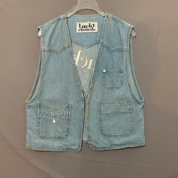 럭키슈에뜨 자수 오픈 데님 베스트 청조끼