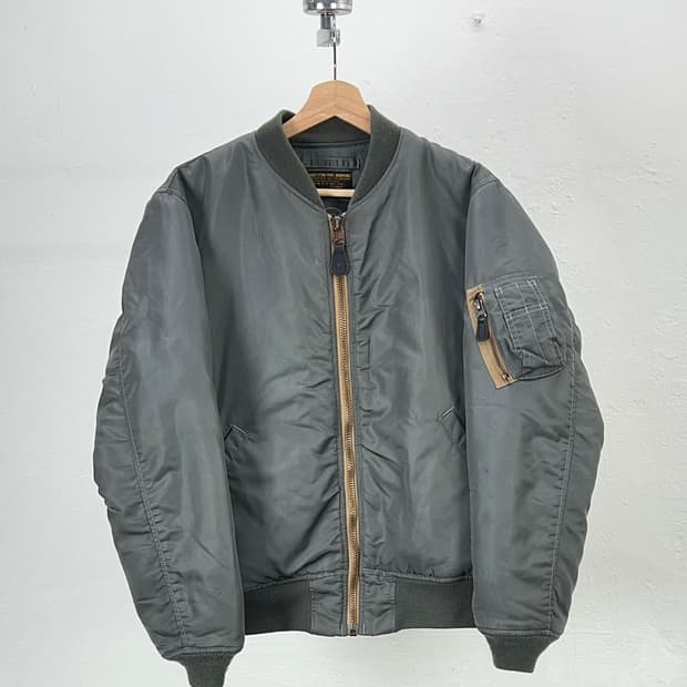 아비렉스 MIL-J-8279A 미공군 MA-1 플라이트 자켓