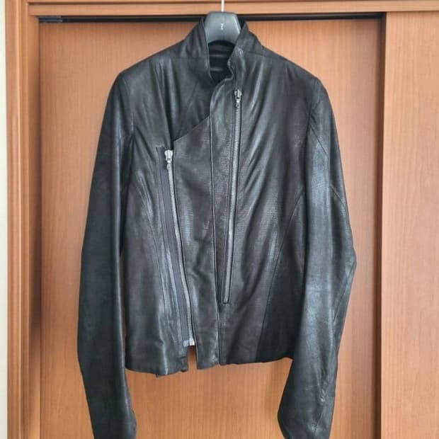 율리우스 레더 자켓