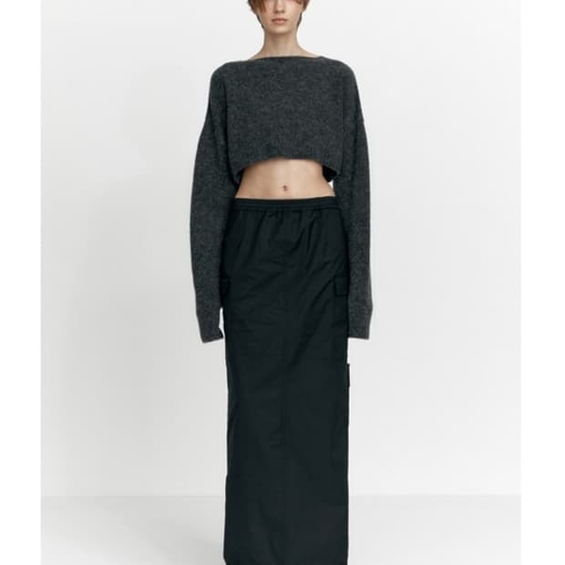 *2/28까지 판매* 스튜디오테이블 크롭 니트 (단종)