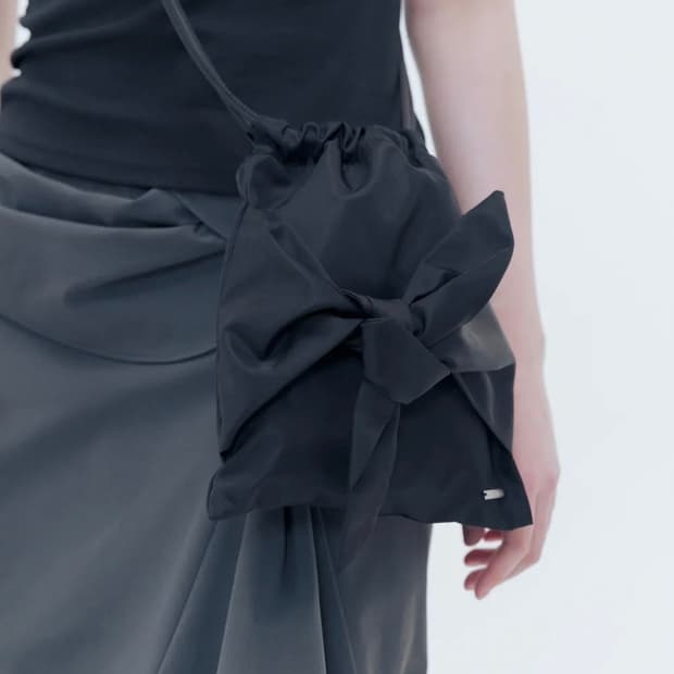 미세키서울 Tie-up mini drawstring bag BLACK