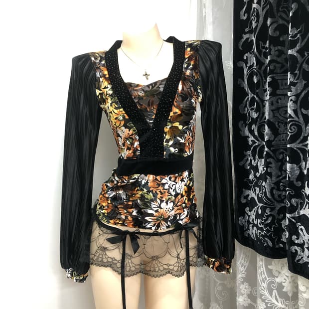 velvet floral pattern cubic long sleeve 