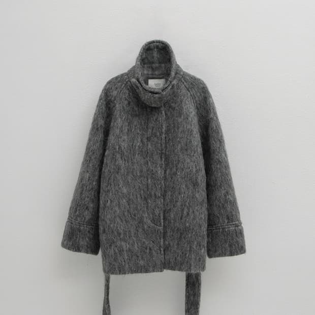 아틀리에나인 헤어리 울 벨티드 하프코트 (멜란지 그레이)