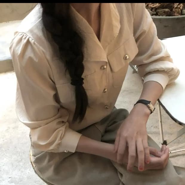 메종메츄 카라 블라우스 하객룩