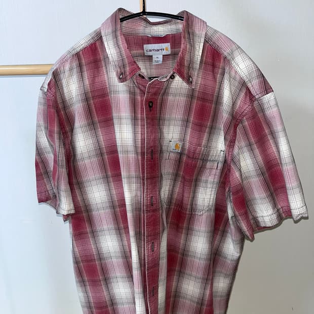 칼하트 반팔셔츠