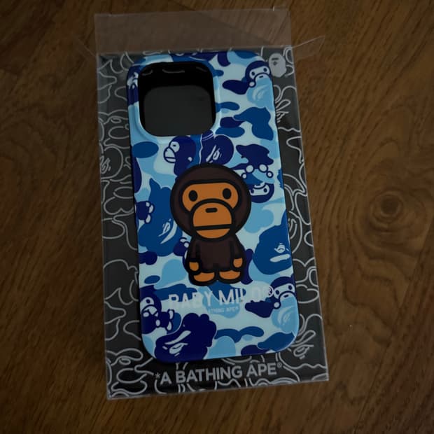 아이폰 16프로 베이프 케이스