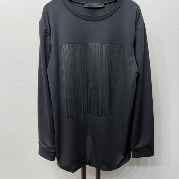 정품) 알렉산더왕 로고 블랙 긴팔 티셔츠 48