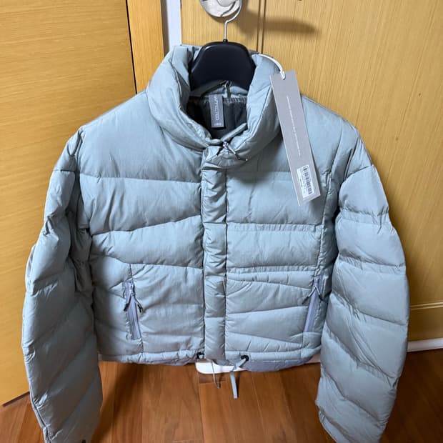 언어펙티드 레이어드 다운 세이지 블루 L사이즈 새상품