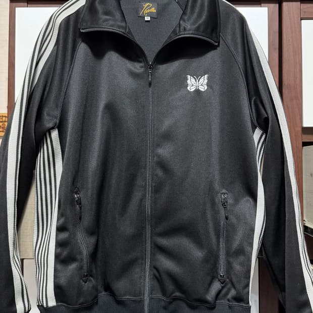 니들스 LHP 트랙 자켓 스무스 블랙