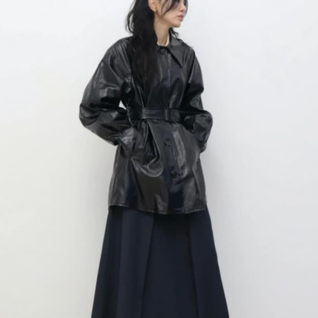 트리밍버드 레더 하프 트렌치 블랙