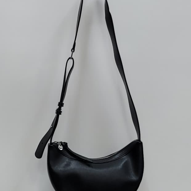 Oryany 오야니 루키 크로스백 / 블랙
