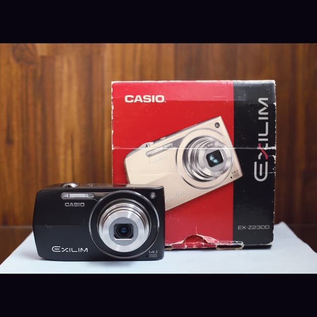 <레어><아일릿모카>카시오 엑슬림 z2300 블랙 빈티지 디카