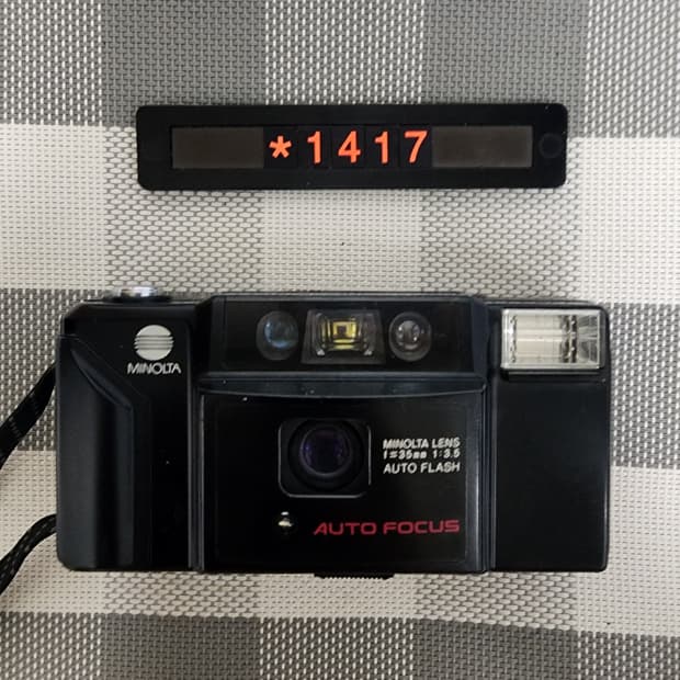 미놀타 AF-E 데이터백 필름카메라