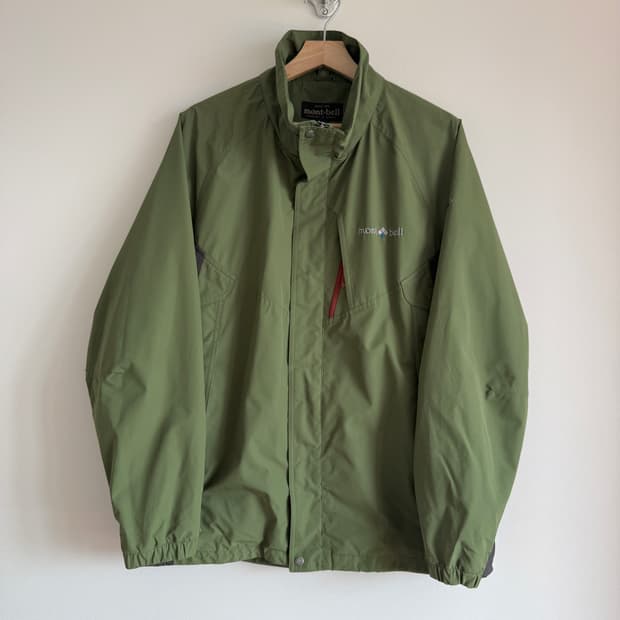 몽벨(mont-bell) 윈드브레이커 바람막이