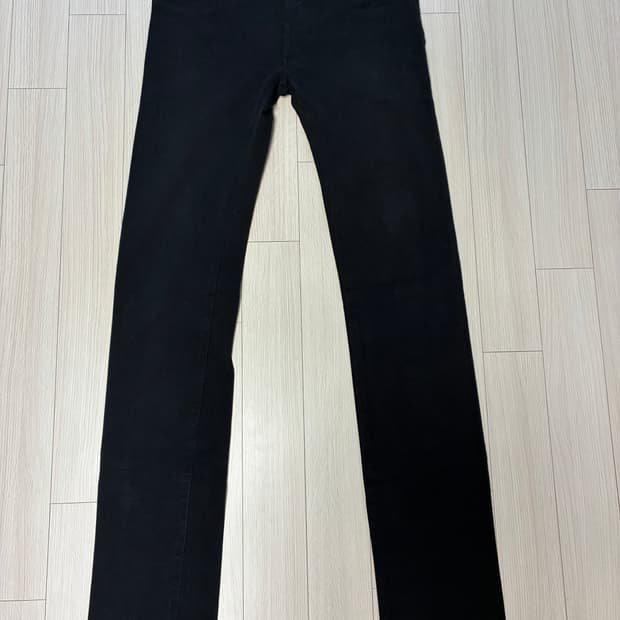 디올옴므 블랙 에디진 32사이즈