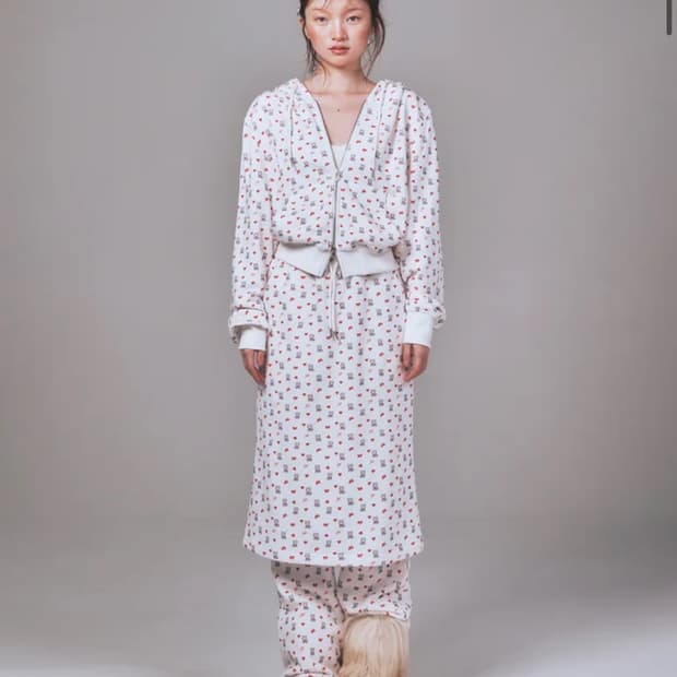 유희 PETITE PATTERN 셋업 