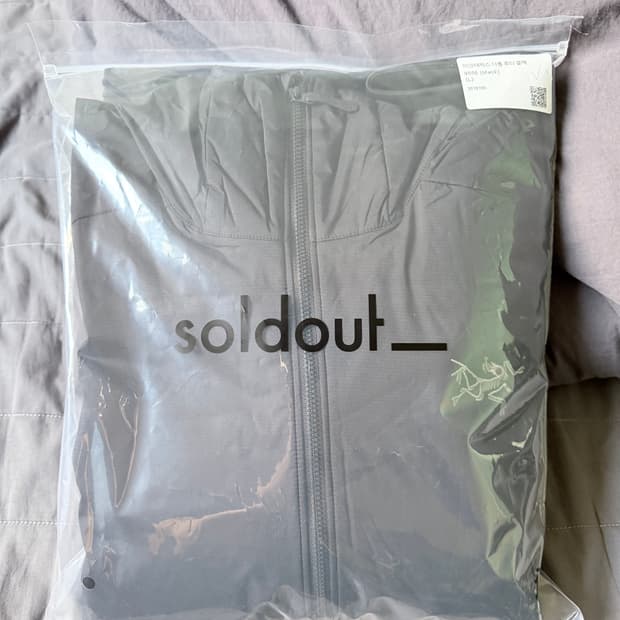 아크테릭스 아톰 후디 L 사이즈