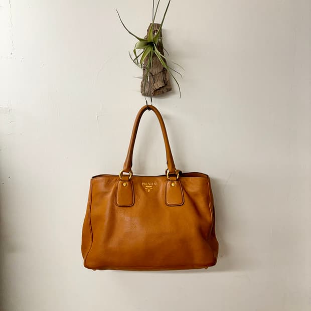 프라다 브라운 빌테로 다이노 토트백