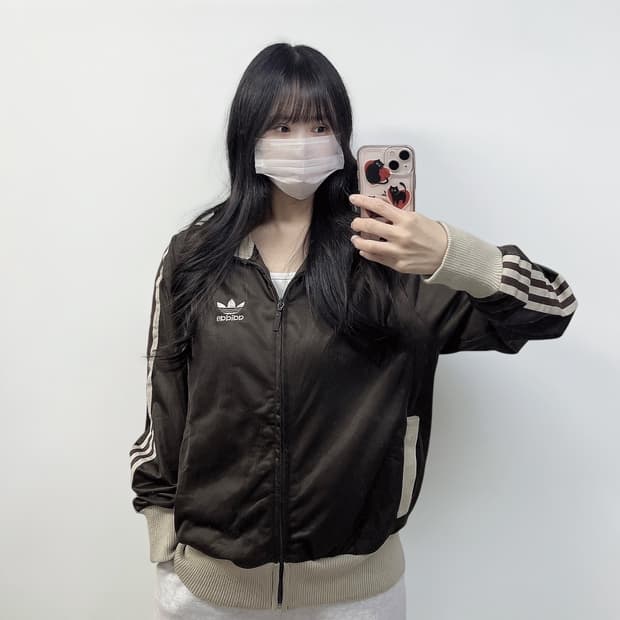 아디다스 올드스쿨 트랙탑 져지 브라운