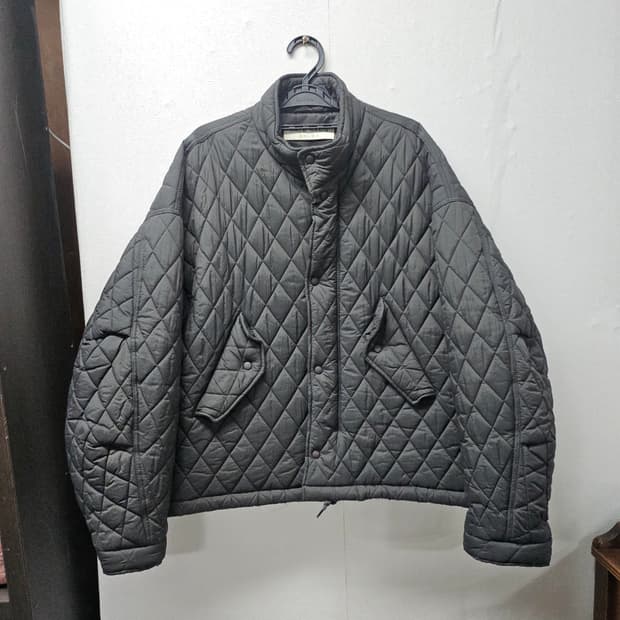 오버핏 퀼팅 자켓 free  어두운카키
