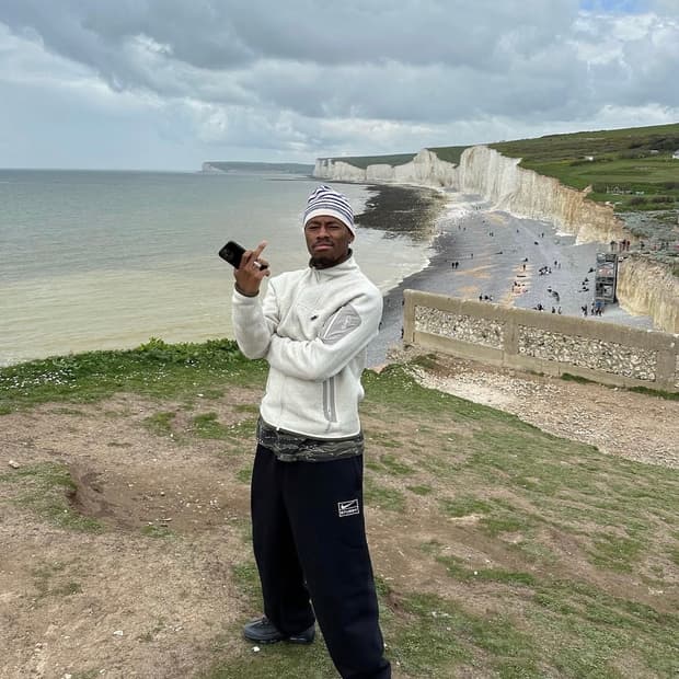 코르테이즈 corteiz crochet 비니 화이트 블루