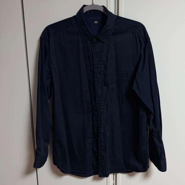 [거의 새거] 유니클로 트윌 오버 셔츠 M네이비