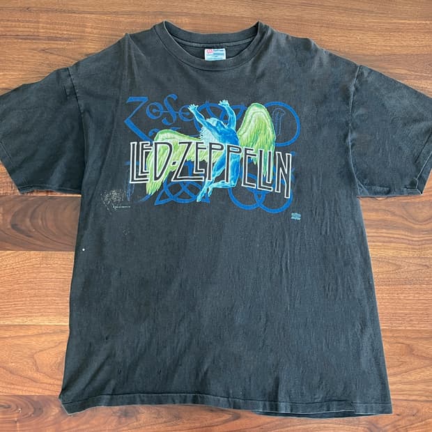 Original Led Zeppelin “ZoSo Angel” (xl)
