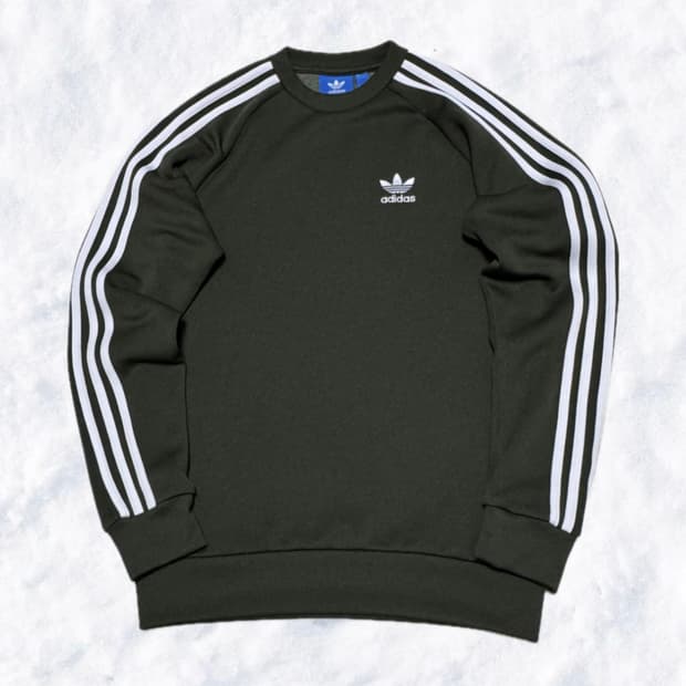 아디다스 딥카키 맨투맨 