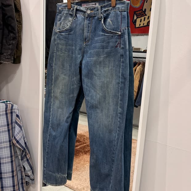 00s Levis 리바이스 엔지니어드 데님 팬츠 (32-33inch)