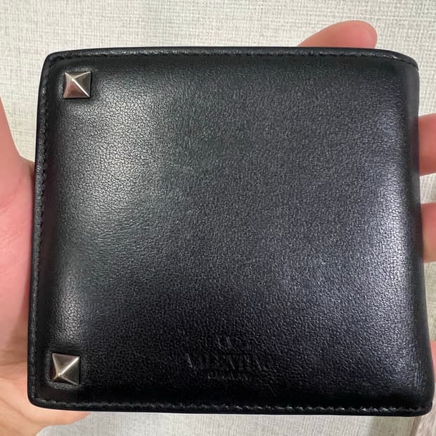 발렌티노 반지갑