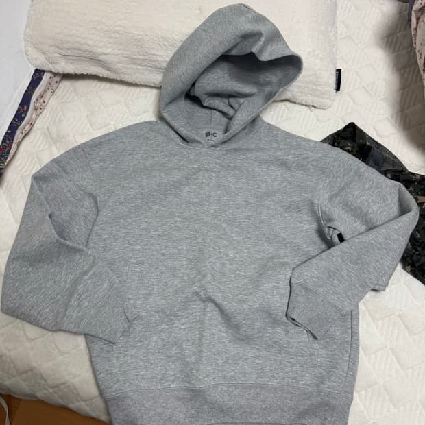 유니클로c 후드티 S