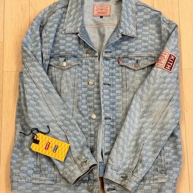 KITH x Levis 트러커 자켓
