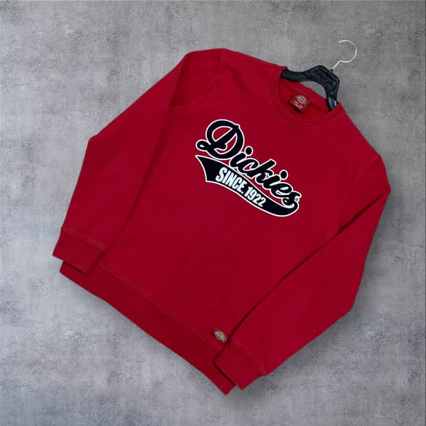 디키즈 스펠아웃 빅로고 레드 맨투맨