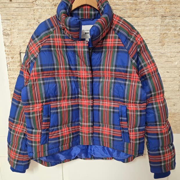 유니클로 JW앤더슨 체크 다운 패딩 점퍼 S