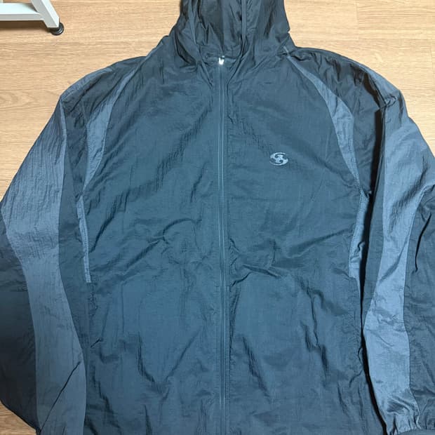 산산기어 패널드 자켓 블루차콜