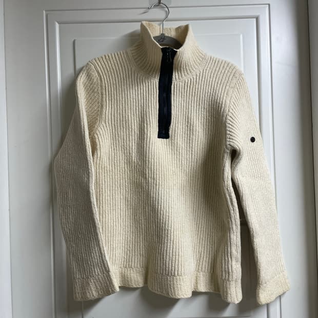 스톤아일랜드 하프 집업 니트