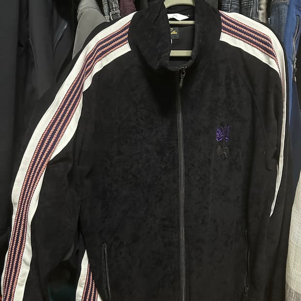 니들스 사스콰치 트랙자켓