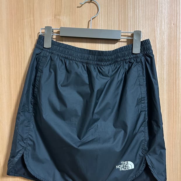 노스페이스 치마